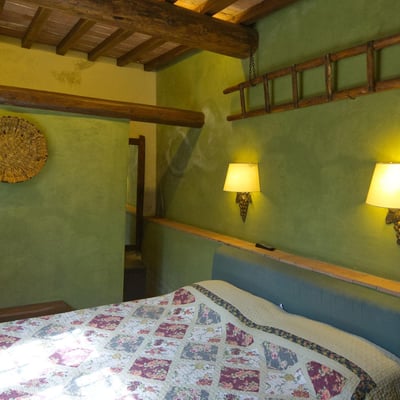 Vendemmia | Tuscan apartment on a wine estate near Florence