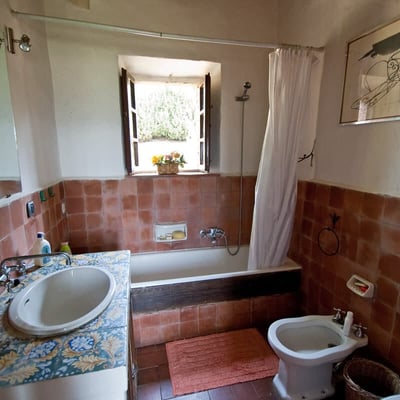 Casa Allioni Villa for 6 in Tuscany