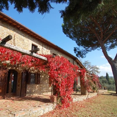 Casa Allioni Villa for 6 in Tuscany