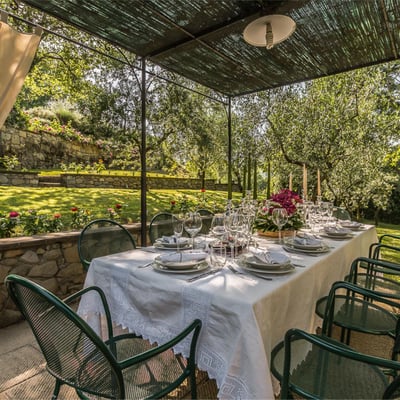Francesca | Luxury Tuscan villa with pool & hot-tub