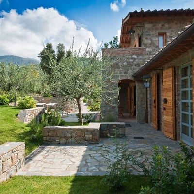 Lunetta | Luxury villa and shared pool in Tuscan hamlet