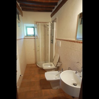 Pagliaio | Former Monastery Farm near Arezzo: Cottage for 4 with Shared Pool and Helpful Owner