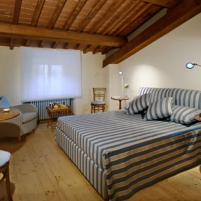 Pilastri | Tuscan Villa for 12 with a private pool and AC