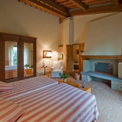 Pilastri | Tuscan Villa for 12 with a private pool and AC