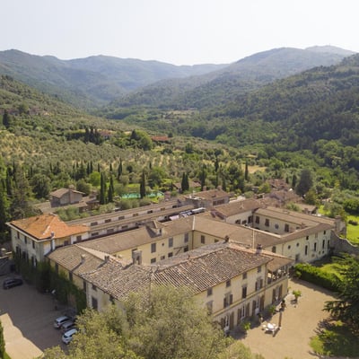Pilastri | Tuscan Villa for 12 with a private pool and AC