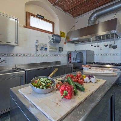 Villa Anatra | Tuscan Villa and Pool for 18