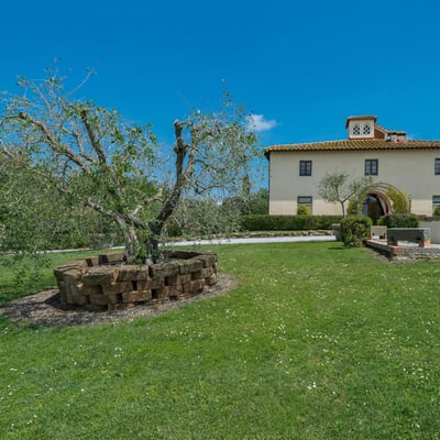 Villa Anatra | Tuscan Villa and Pool for 18