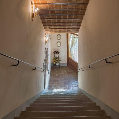 Villa Anatra | Tuscan Villa and Pool for 18