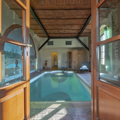 Villa Anatra | Tuscan Villa and Pool for 18