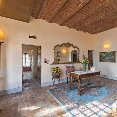Villa Anatra | Tuscan Villa and Pool for 18