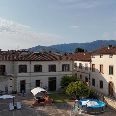 Villa Cicogna | Historic palazzo at the edge of a Tuscan village
