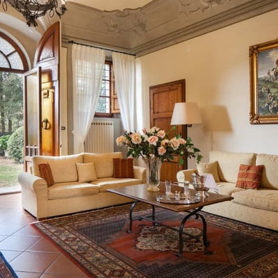 Villa Lucignano | Historic 18th-Century Villa for 18 in Lucignano
