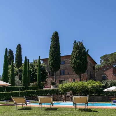 Villa Lucignano | Historic 18th-Century Villa for 18 in Lucignano