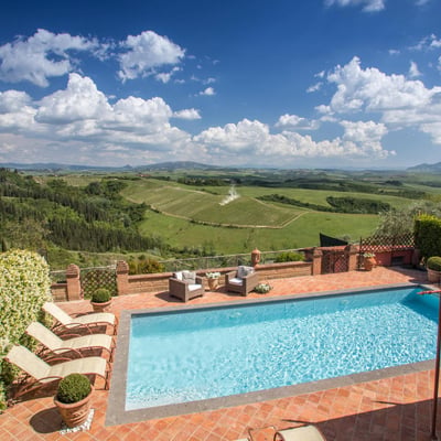 Glicine | Villa and pool in a small Tuscan village