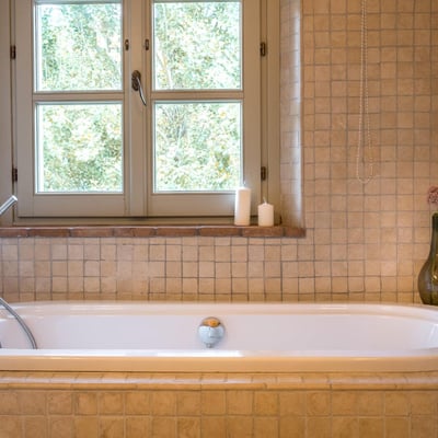 Piaggia: Luxury Villa with Heated Pool near Pisa