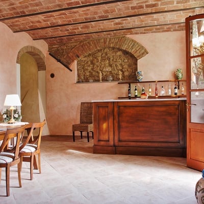Verdino | Family apartment in a historic villa with shared pool