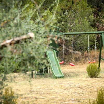 Villa Amorosa | Tuscan Villa for 12 with fenced pool and tennis court