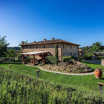 Villa Bucciano | Beautiful Villa and Pool in Central Tuscany
