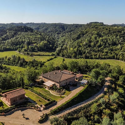 Villa Bucciano | Beautiful Villa and Pool in Central Tuscany