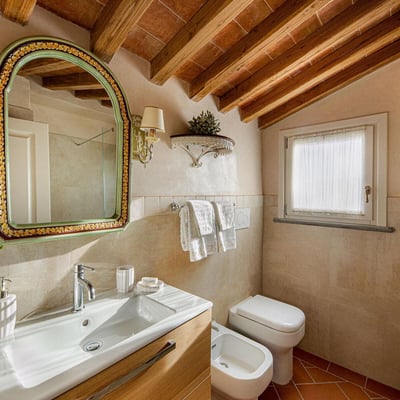 Villa Bucciano | Beautiful Villa and Pool in Central Tuscany