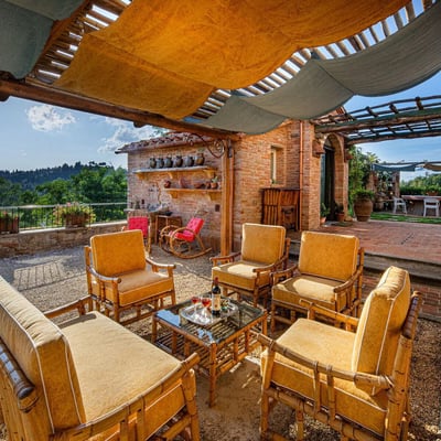 Villa Bucciano | Beautiful Villa and Pool in Central Tuscany