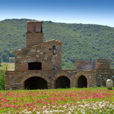 Poggetto | Tuscan villa and pool for 16 near the Coast