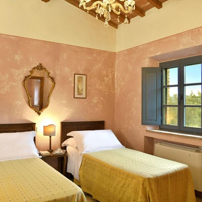 Scudo | Elegant villa with infinity pool on the Tuscan coast