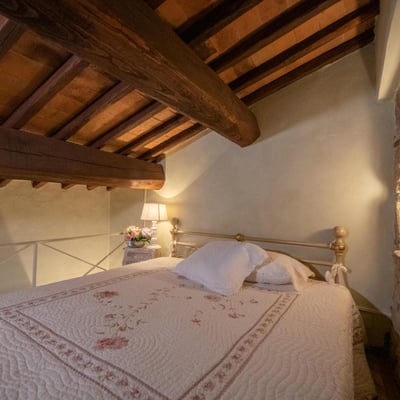 Panfilo | A modern Tuscan villa and pool for 14
