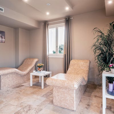Villa Chiara | Wheelchair-Accessible Contemporary Villa for 10-13 with Private Spa Near Montecatini Terme