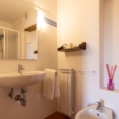 Alloro | Apartment and pool close to an Umbria village