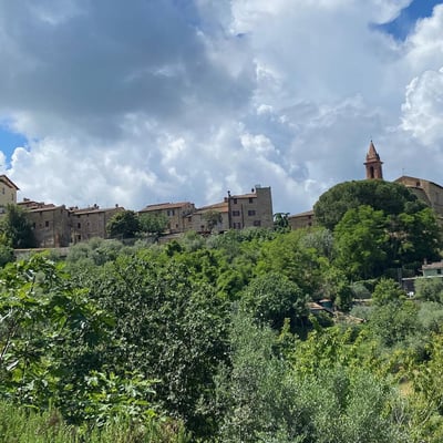 Alloro | Apartment and pool close to an Umbria village