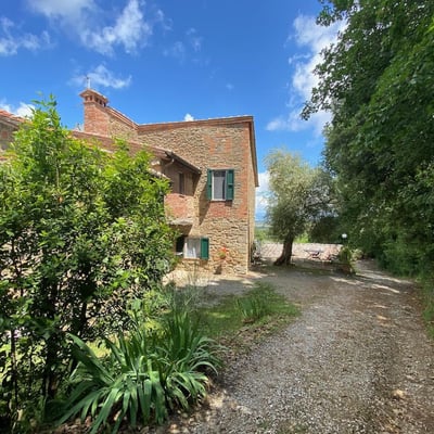 Alloro | Apartment and pool close to an Umbria village