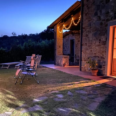 Castelonchio | Lakeside Villa for 6 with Pool by Tuoro sul Trasimeno