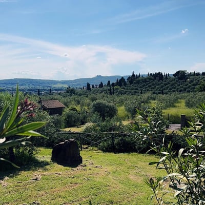 Castelonchio | Lakeside Villa for 6 with Pool by Tuoro sul Trasimeno