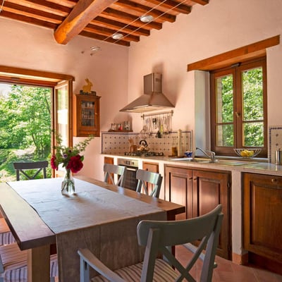 Il Mulino | Villa and Pool in Secluded Valley near Lake Trasimeno