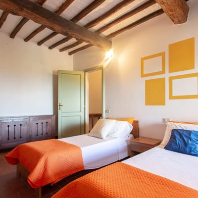 Palo | Apartment and pool within walking distance of Umbria village