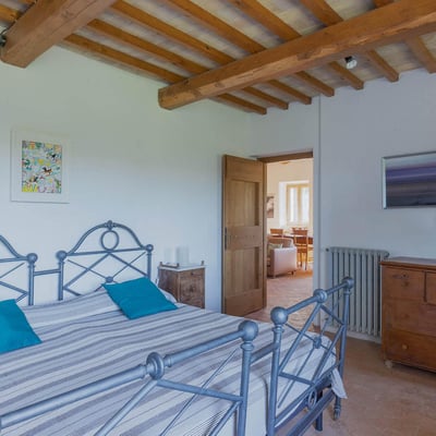 Casa Carina | Todi Romantic Cottage for 4 with Private Pool