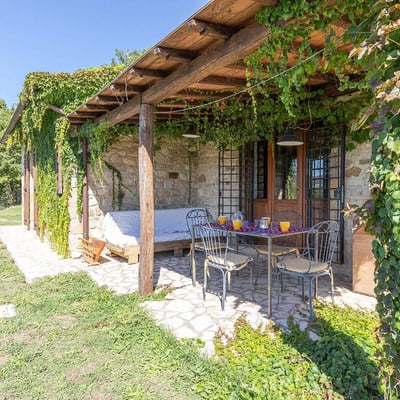 Casa Carina | Todi Romantic Cottage for 4 with Private Pool
