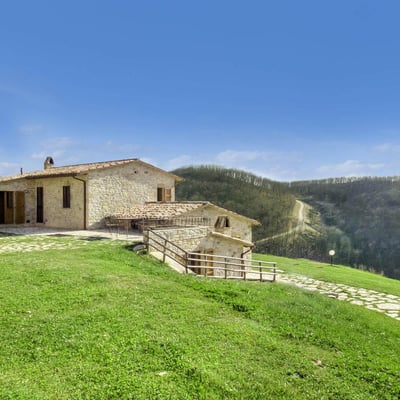 Casa Umbra | Private Valley Villa and Pool for 6 Near Todi