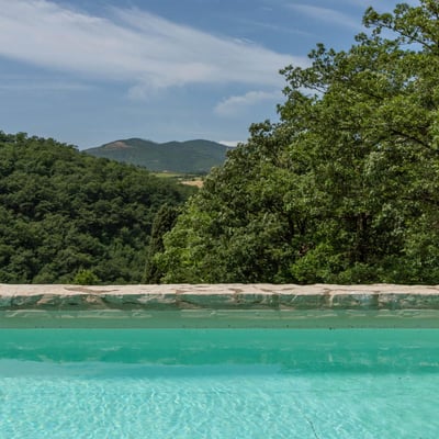 Casa Umbra | Private Valley Villa and Pool for 6 Near Todi