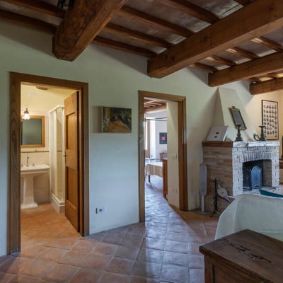 Casa Umbra | Private Valley Villa and Pool for 6 Near Todi