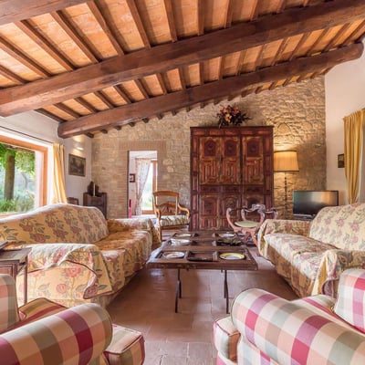 Silenti | Rural comfort in this villa and pool in Umbria