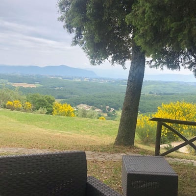 Villa Serra | Villa for 8 with Jacuzzi in secret Umbria