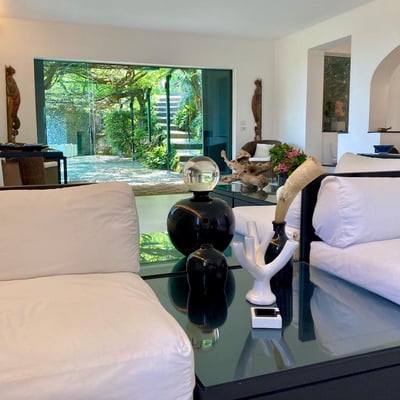 Faro | A splendid villa on the Italian Riviera