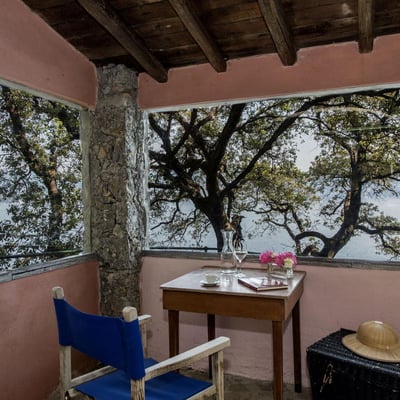Faro | A splendid villa on the Italian Riviera