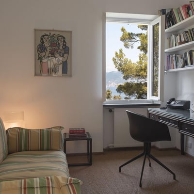 Faro | A splendid villa on the Italian Riviera