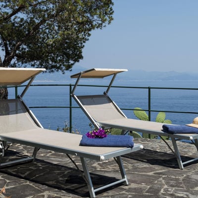 Faro | A splendid villa on the Italian Riviera
