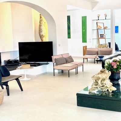 Faro | A splendid villa on the Italian Riviera