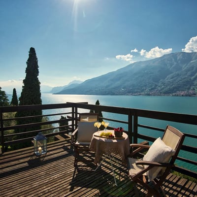 Archimede | Modernist villa with Pool and Jacuzzi on Lake Como