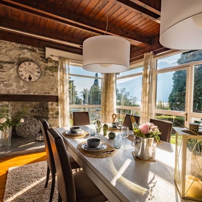 Archimede | Modernist villa with Pool and Jacuzzi on Lake Como